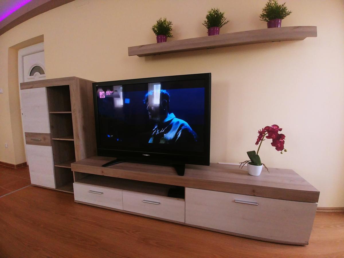 Sarok Apartmanhaz Mako Exterior photo