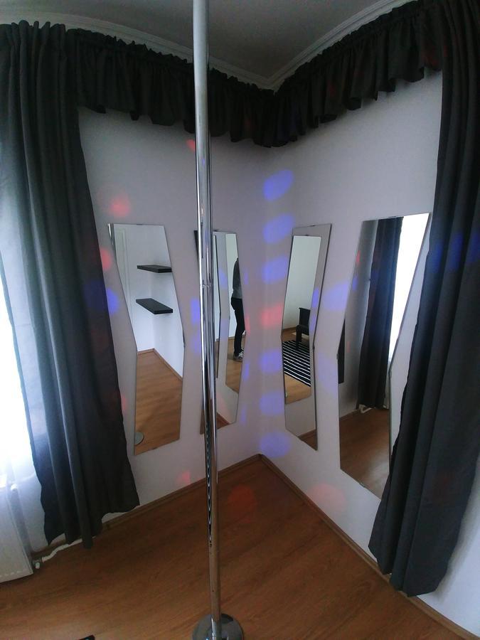 Sarok Apartmanhaz Mako Exterior photo